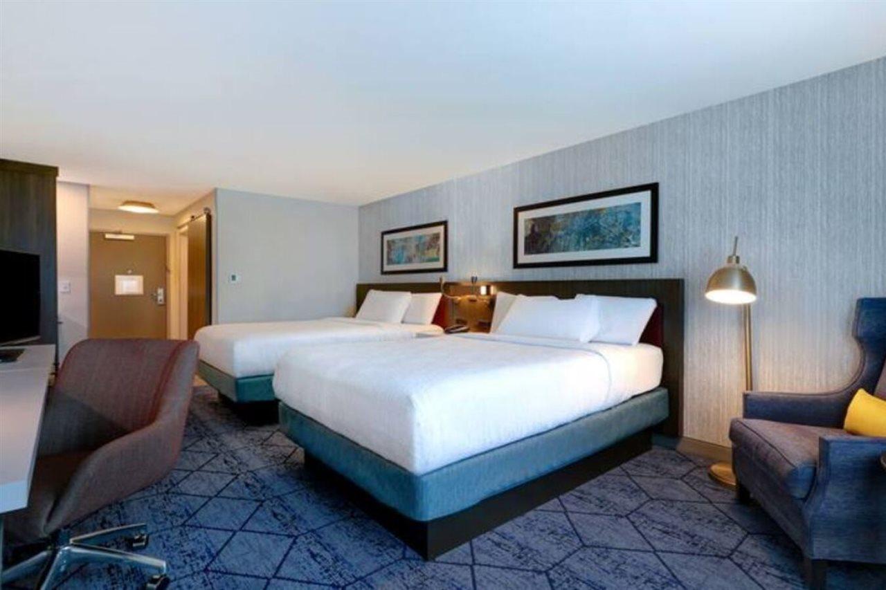 Hilton Garden Inn Cedar Rapids Exterior foto